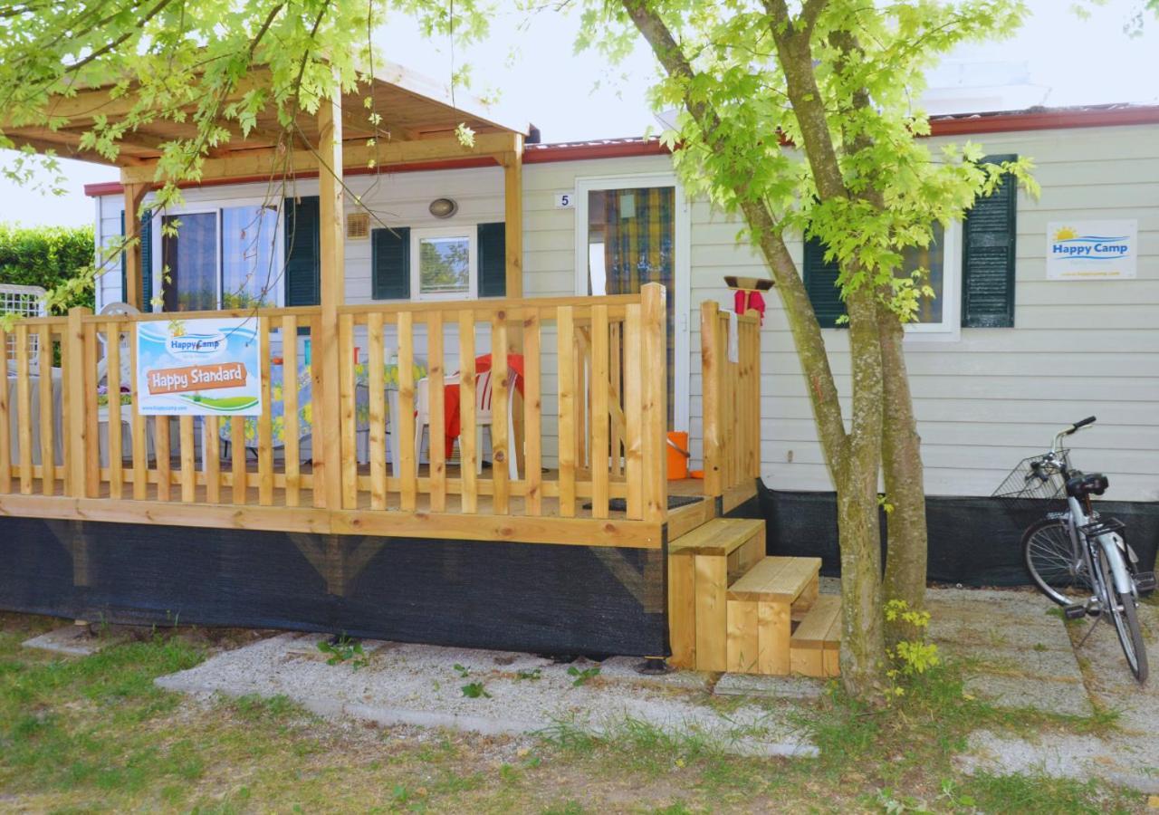 Happy Camp Mobile Homes In Camping Villaggio Internazionale San Menaio Zewnętrze zdjęcie